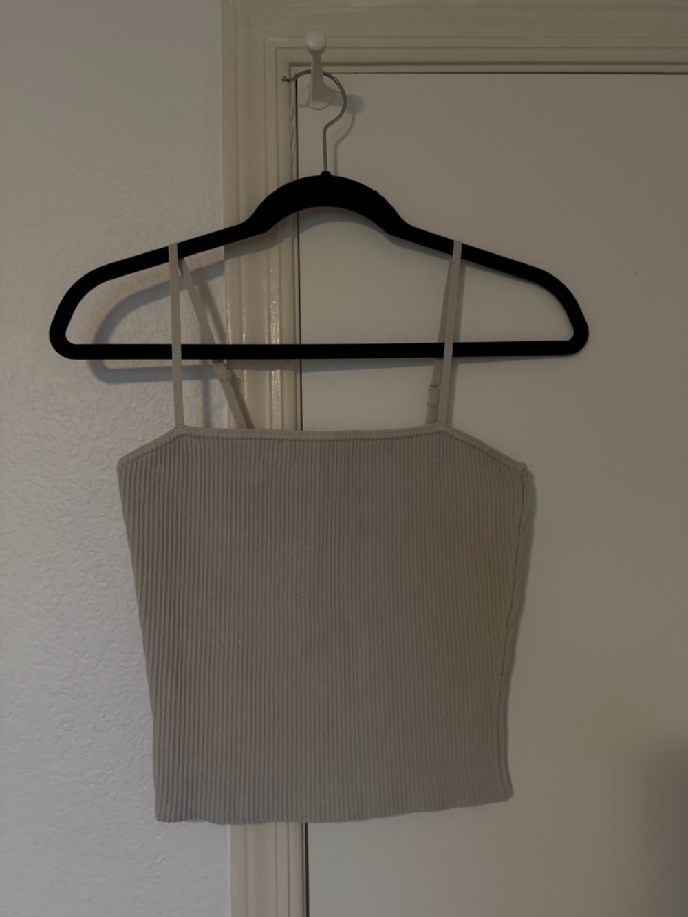 Aritzia Babaton sculpt knit Square-Neck Cropped Tank Top in Light Beige